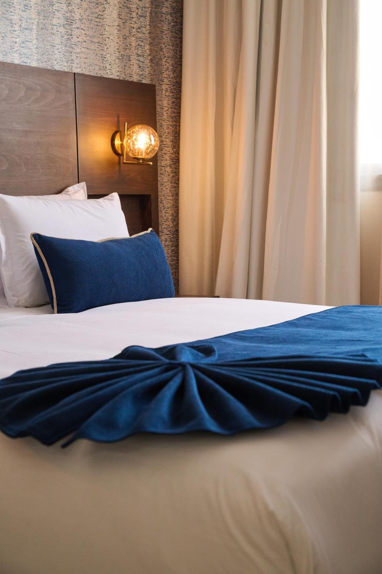 Fourteen Ain Sebaa Hotel