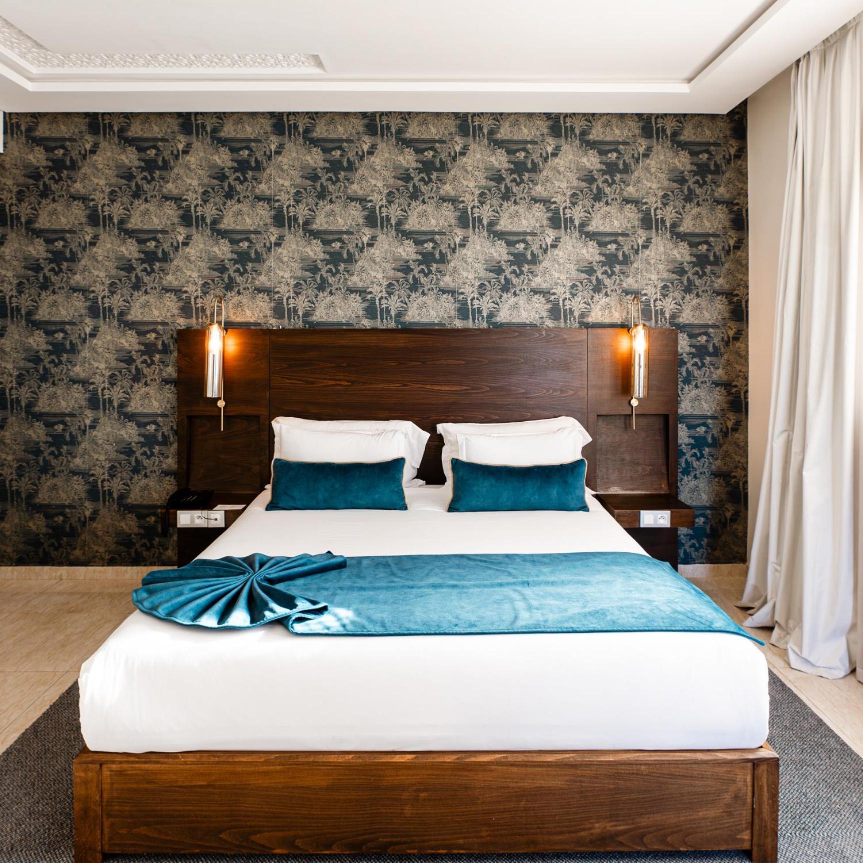 Fourteen Ain Sebaa Hotel 4*