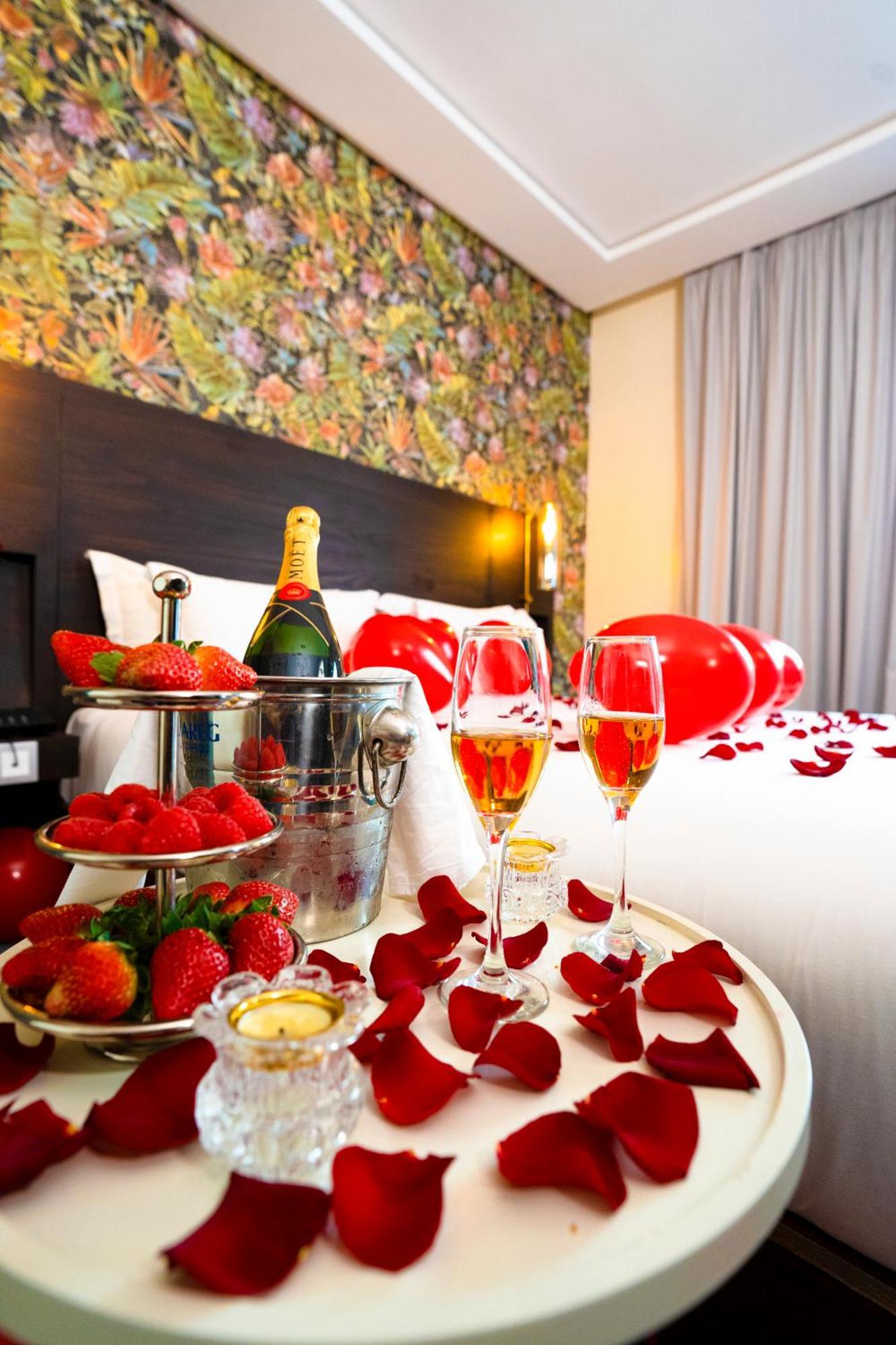 Fourteen Ain Sebaa Hotel